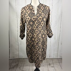 ‼️final must bundle‼️ Almost Famous Tunic Dress Roll Tab Sleeves Aztec